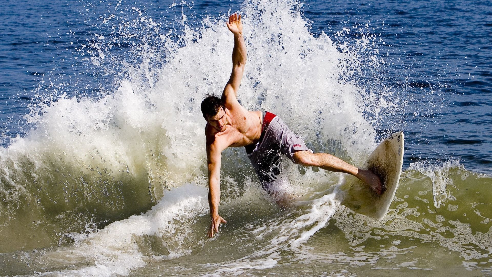 九游体育官网-大众化青训“微课程”在全国范围内推广，青少年的运动素养得到提升