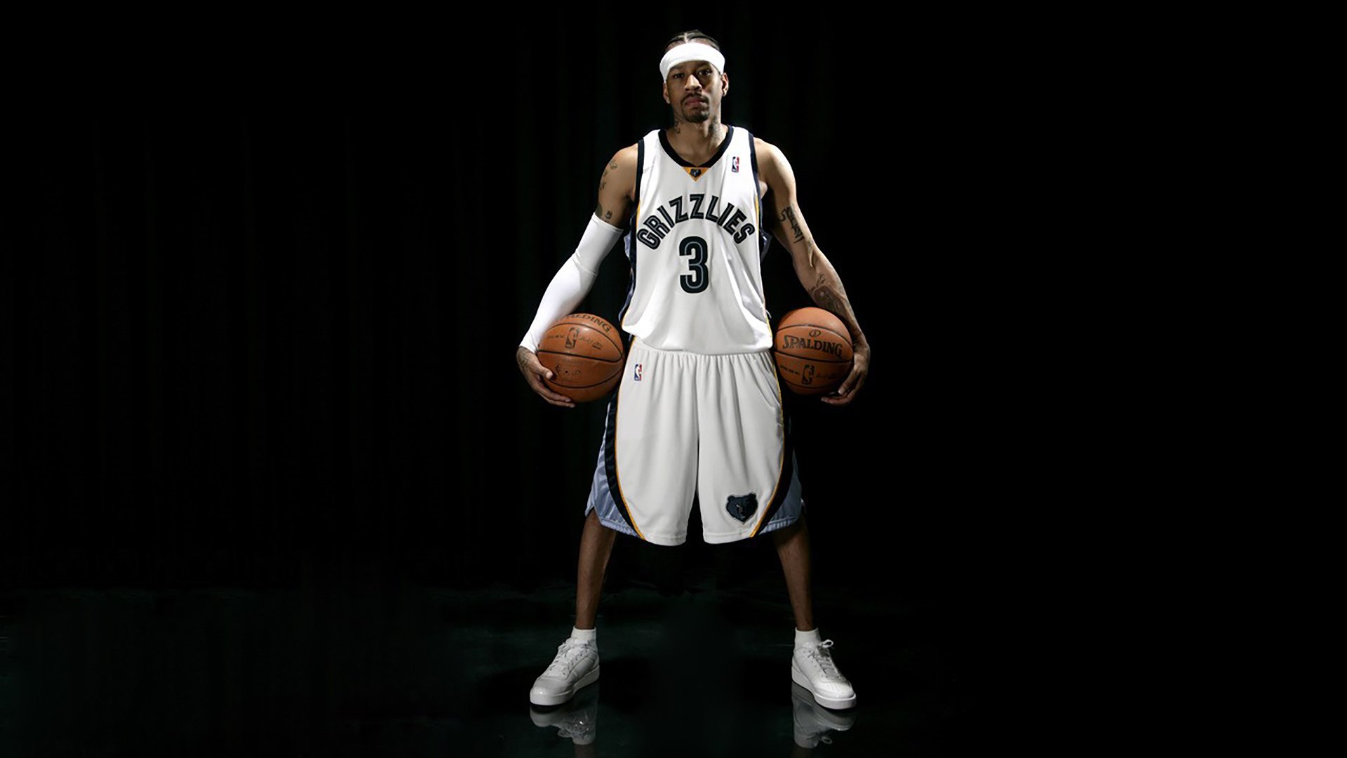 jiuyou游戏-青少年“体育手绘”美术展在上海亮相，融合篮球元素，传递青春力量